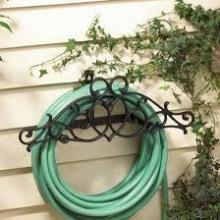 Whitehall 00467 - TENDRIL HOSE HOLDER OIL RUBBED BRONZE
